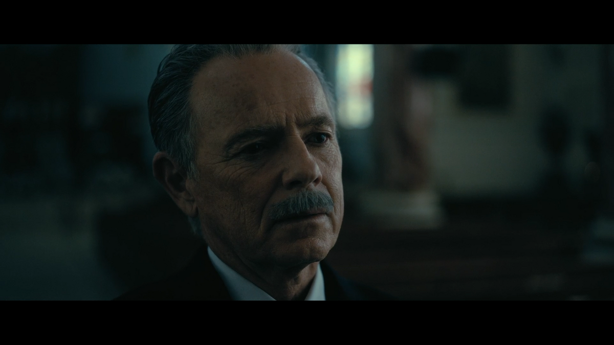 houseofusher_1x08_038.png