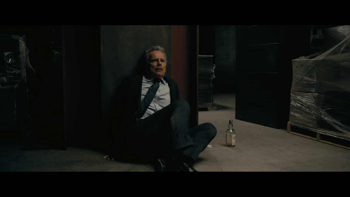 houseofusher_1x08_04.png
