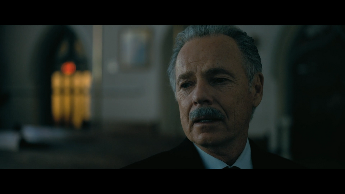 houseofusher_1x08_043.png
