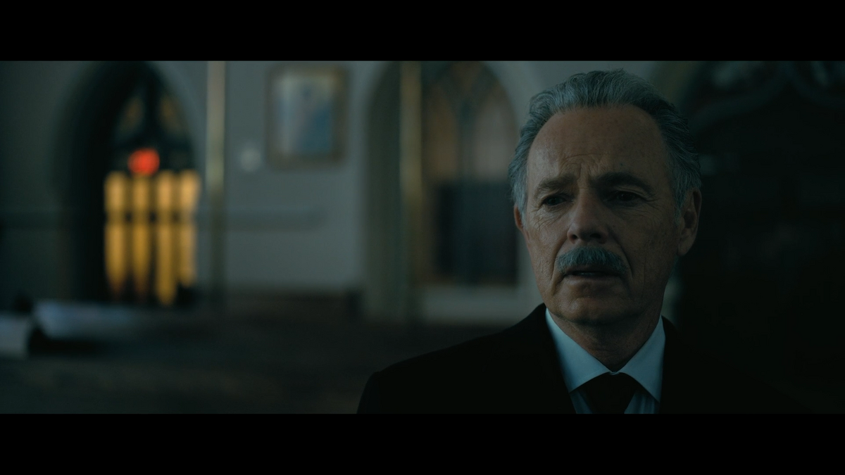 houseofusher_1x08_045.png