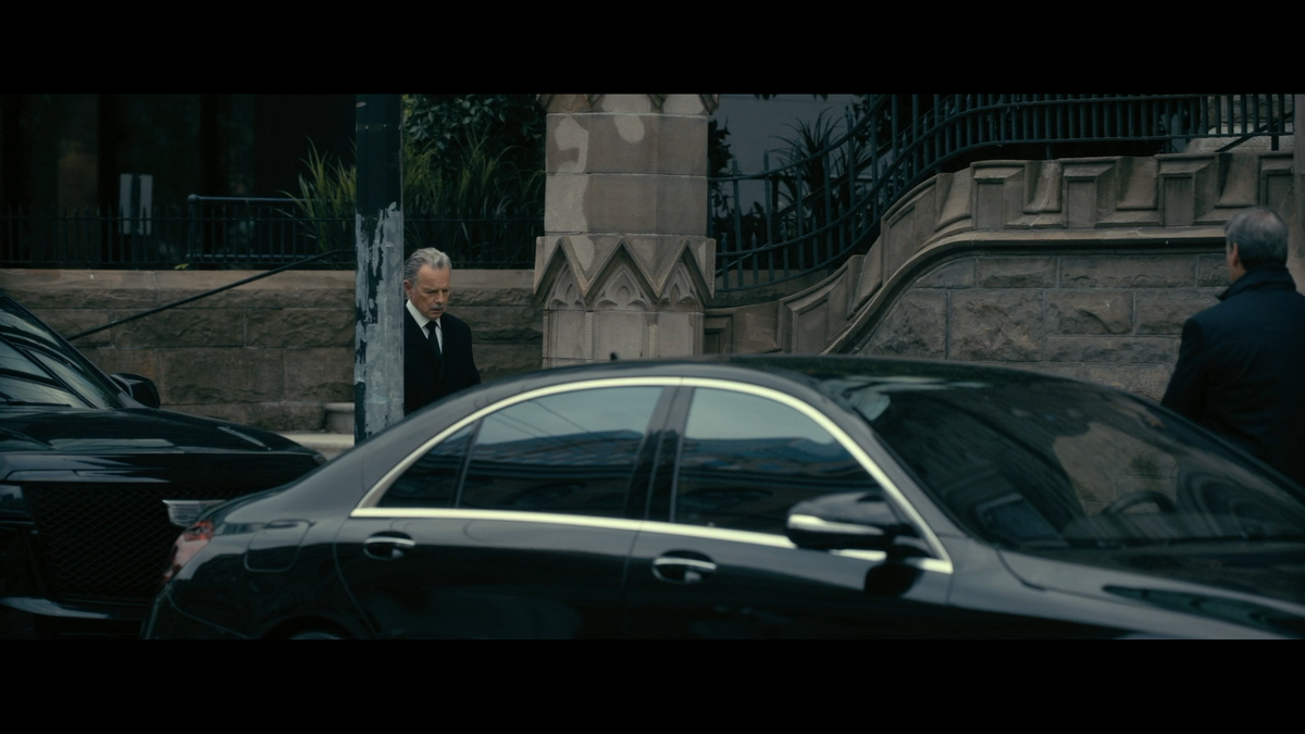 houseofusher_1x01_0126.png