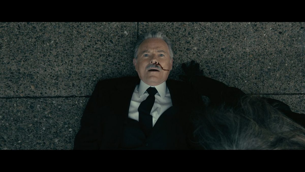 houseofusher_1x01_0131.png