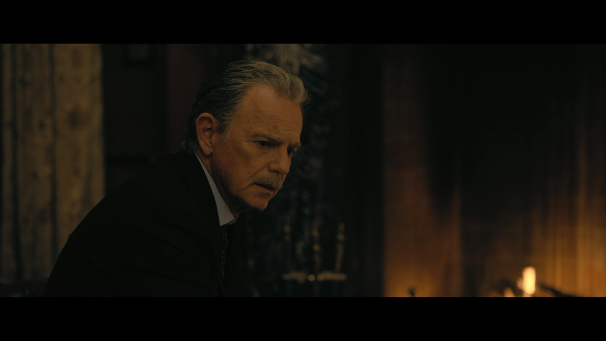 houseofusher_1x01_072.png