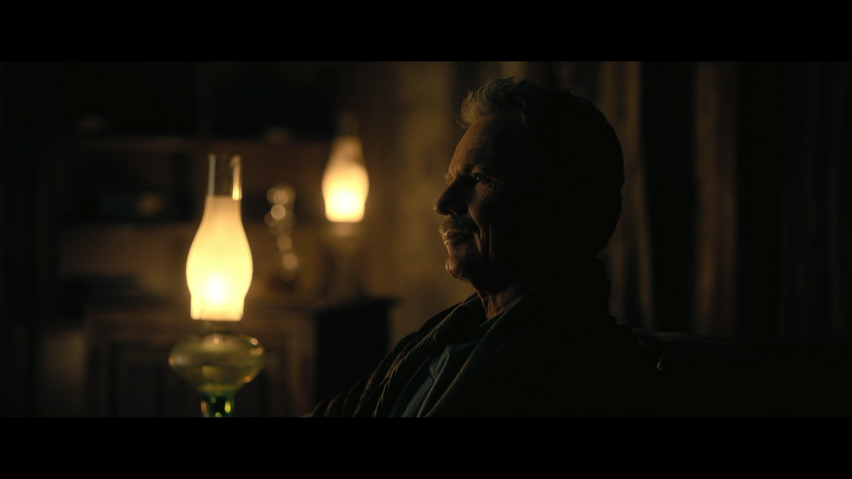 houseofusher_1x02_065.png