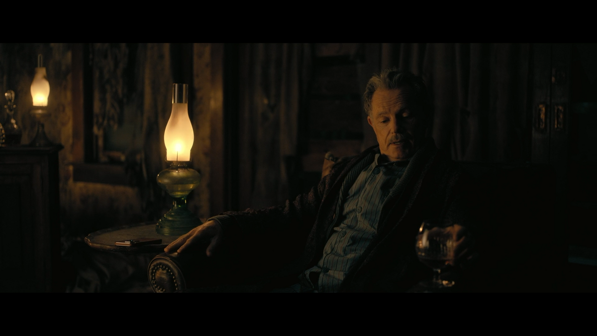 houseofusher_1x03_024.png
