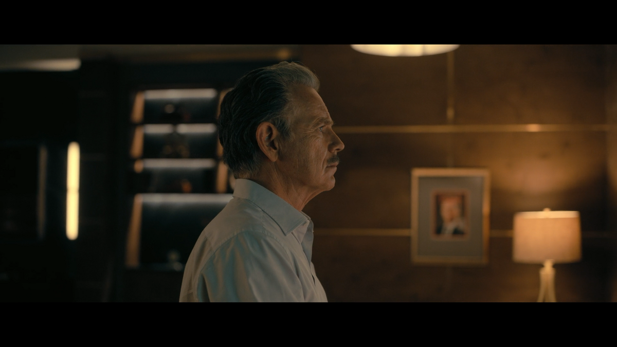 houseofusher_1x03_038.png