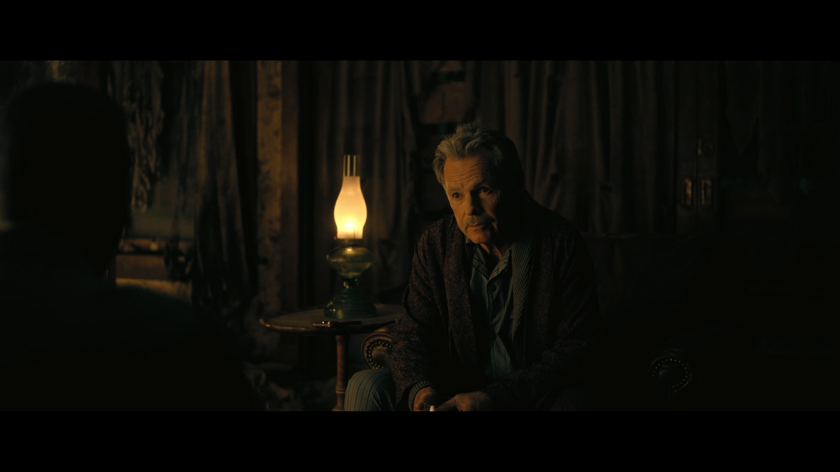 houseofusher_1x03_058.png