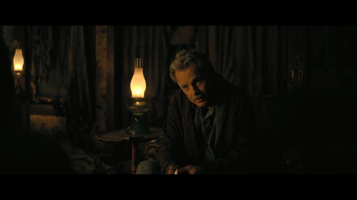 houseofusher_1x03_061.png