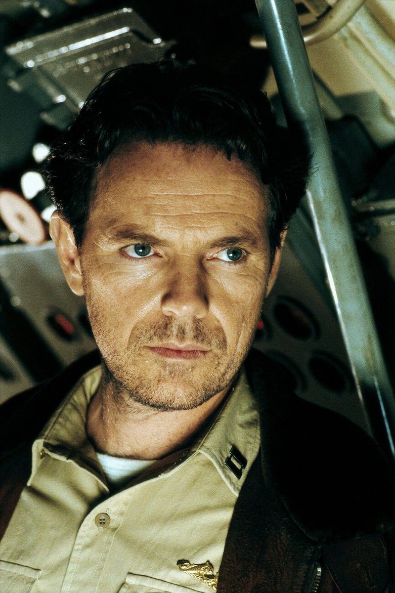 below_03.jpg
