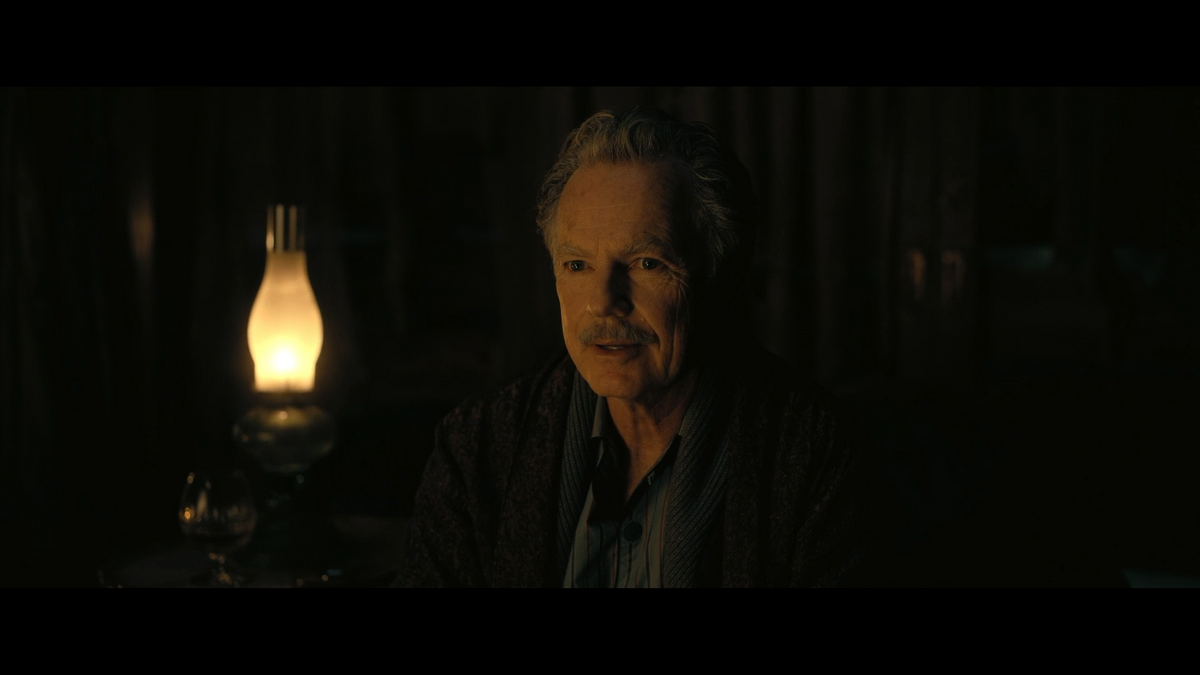 houseofusher_1x05_043.png