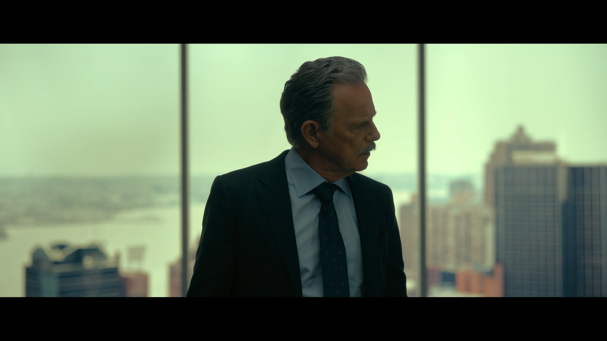 houseofusher_1x07_016.png