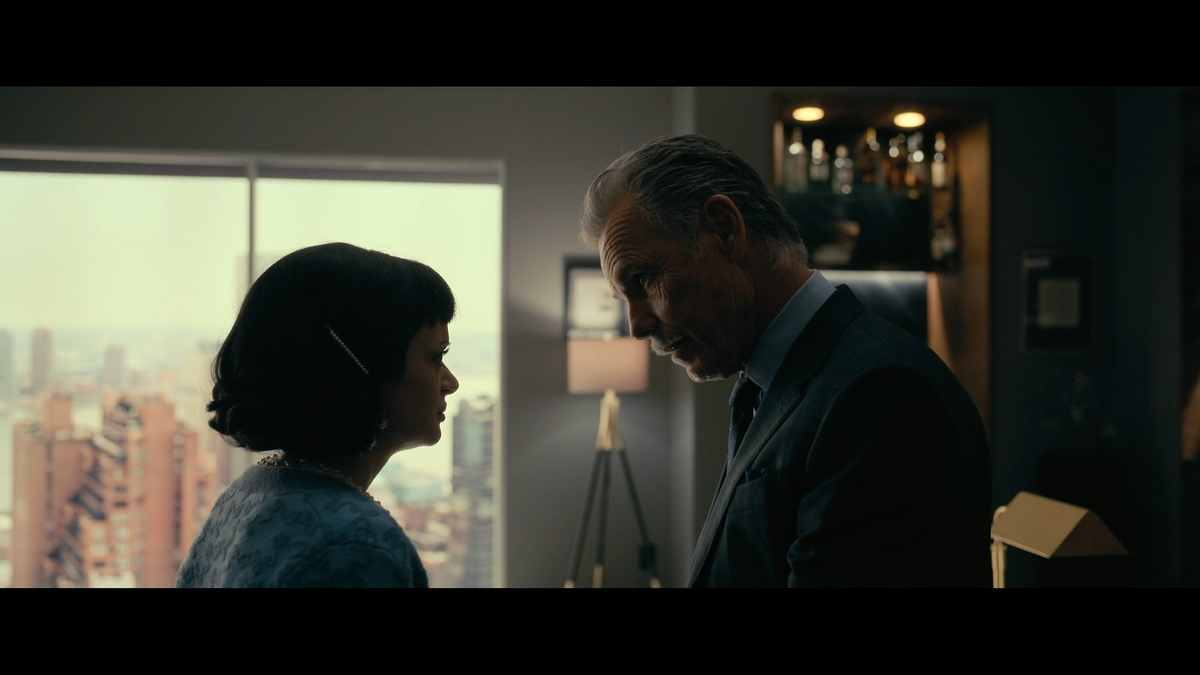 houseofusher_1x07_088.png